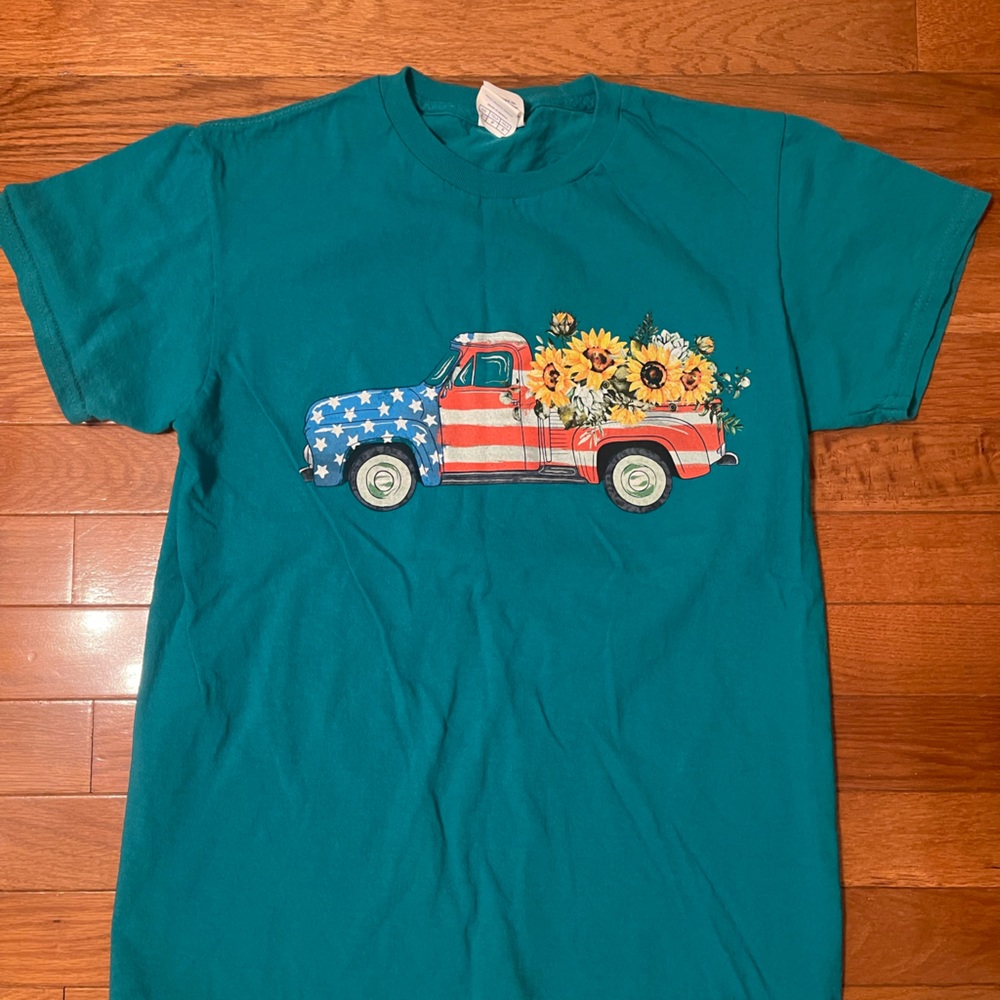 Short sleeve t-shirts